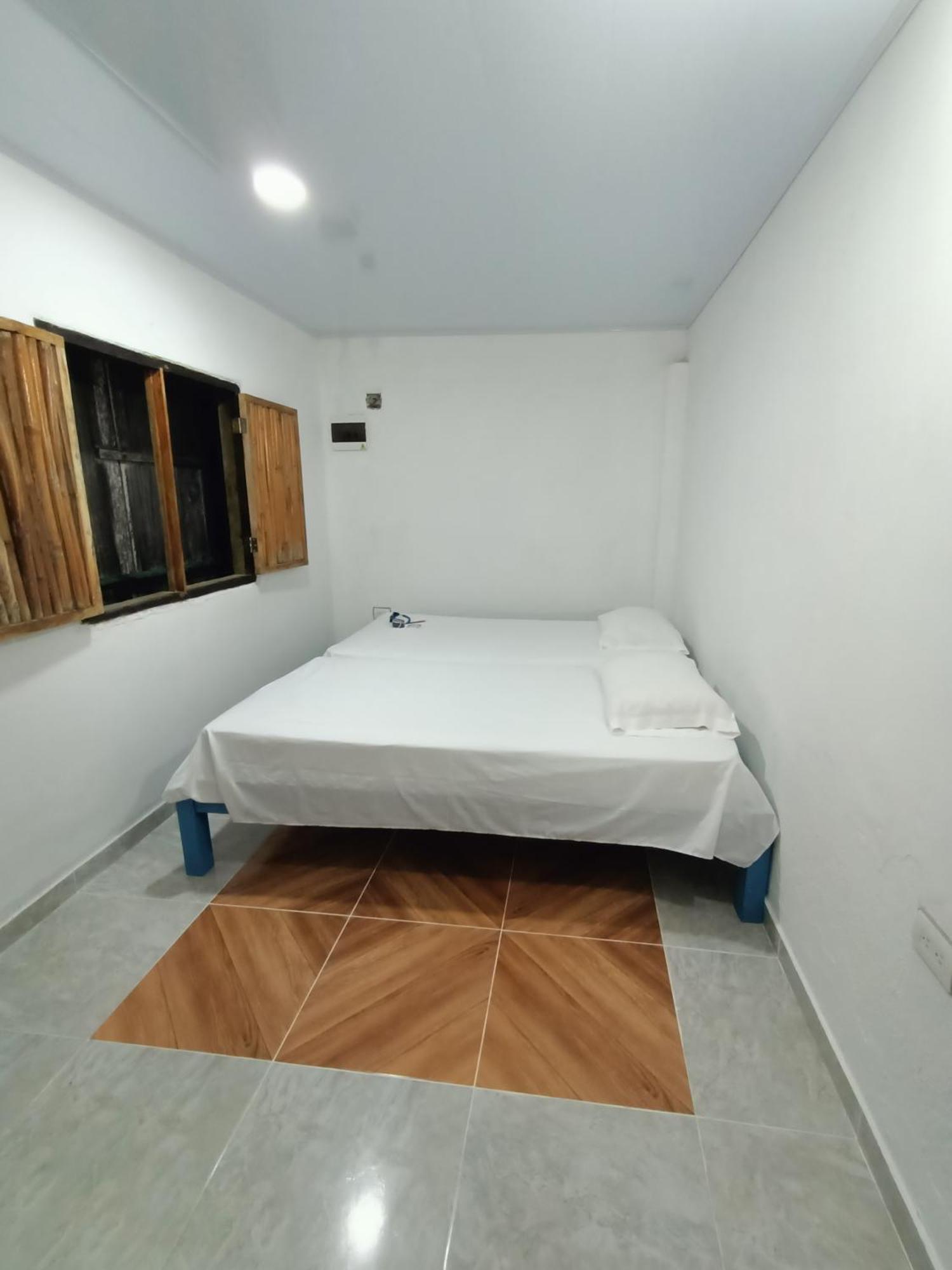 Urantia Beach Hostel & Camping San Onofre Buitenkant foto